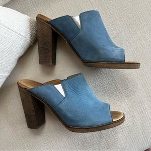 Sky blue nubuck suede MM6 Maison Margiela open toe heels 37